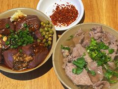 -谢老五跷脚牛肉·非遗传承店