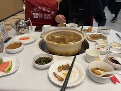 -天宜隆蘑菇宴火锅(石景山旗舰店)