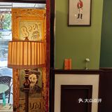 复古味十足的餐厅