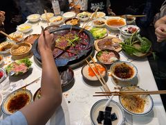 -卤校长老火锅(杨家坪直营店)