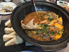 -香山湖家家宴(中山陵店)