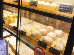 -啊噗吐呦现场烘焙(麦凯乐店)