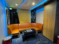 -蓝尊量贩(黄河路店)