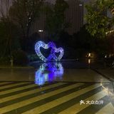 别墅房中有私汤,泡一次300块钱