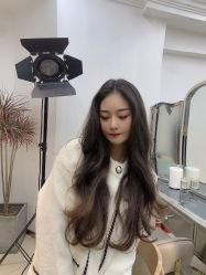 -BULB STUDIO 巴柏明星发型工作室