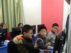 -童程童美少儿编程乐高机器人(河西万达校区)