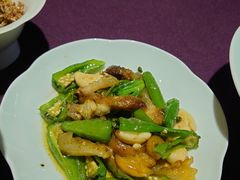余干椒烧拆骨蹄-于塗·文化餐厅(棕榈店)