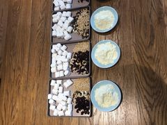 -蔚来中心(北京中关村店)