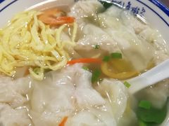 -长人馄饨铺(解放街店)