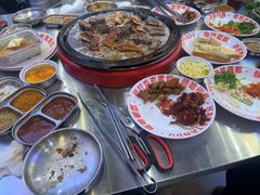 -哈哈碳都·牛肋条无限自助烤肉(宝龙店)