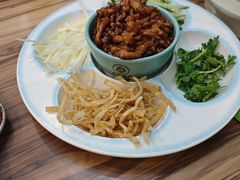 -合合春饼·酱骨·东北菜(潘家园店)