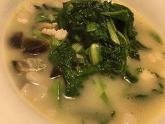上汤皮蛋煮茼蒿-百味馆·粤菜·湛江菜(后海花园店)