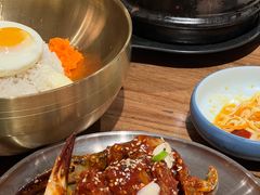 -明洞阿姨·韩式酱蟹烤肉·创意料理(三元桥店)