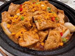 石锅海胆豆腐-品海楼·大连海胆锅贴馆(东港店)