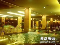 -灵秀温泉