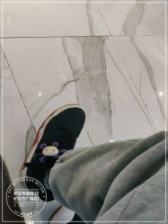 -罗亚帝造型·烫发染发