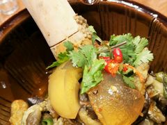 -老滇山寨•云南特色菜•地方菜•民族风情歌舞表演(金碧店)