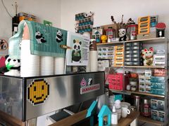 -熊猫一间店欧式奶茶铺