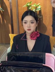 -十月日记高端孕妈妈摄影(黄金大厦店)