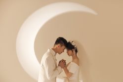 -皇家施华洛新派婚纱摄影(大正街店)