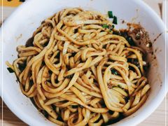 -金实大酥牛肉面