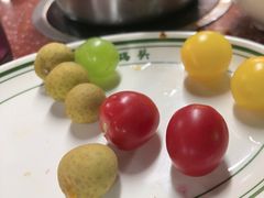 -四囍码头海鲜烧烤自助火锅(外滩南京东路悦荟广场店)