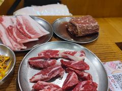 刀鞘五花肉-姜虎东白丁韩国烤肉(吉利大厦店)