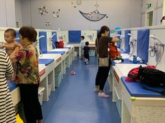 -龙格亲子游泳•水育早教运动中心