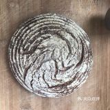 【乡村面包】是几乎由面包粉做的