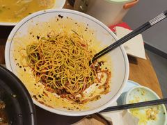 -有红鸡毛店·川菜(建设路店)