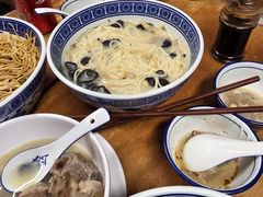 -沪西老弄堂面馆(定西路店)