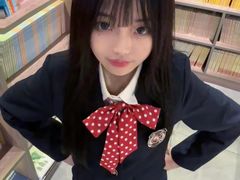 -新华传媒教材书店(中山南二路)
