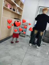 -Coo Hair salon