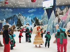 -长沙湘江冰雪世界