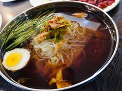 -韩风烤牛肉冷面店