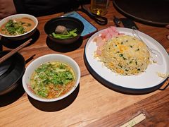 -万记麻辣烫国展总店