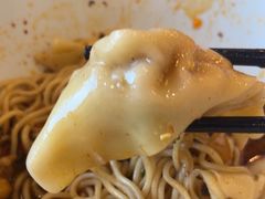 -碗里捞川渝特色面(沙河玖耀里店)