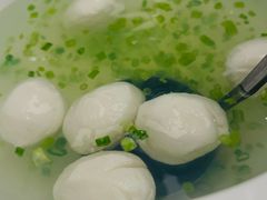 鲜贝丸子汤-品海楼·大连海胆锅贴馆(东港店)