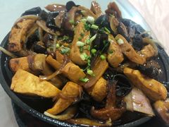 -胡老三家土菜馆·老店地方特色菜·招牌茅山地锅老鹅