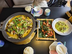 -桥边小楼·手工云南菜·古城观景小楼