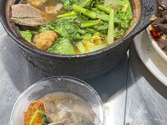 -许家黄土高坡砂锅总店