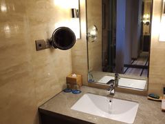 -扬州绿地铂骊酒店