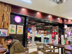 -中百仓储超市有限公司(越秀星汇维港店)