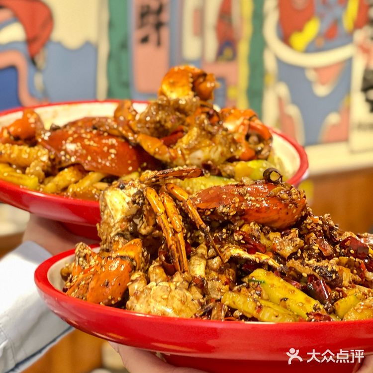 昆明文化巷！连吃三天的辣螃蟹