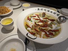 -江渔儿酸菜鱼(映月湖环宇城店)