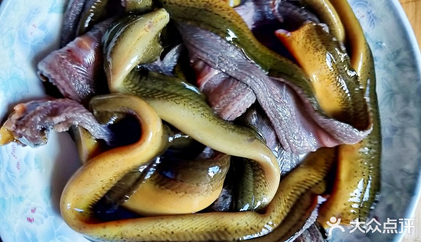 《爆炒鳝背》夏季开胃菜,香软好吃,增加能量,全家喜爱,好学.