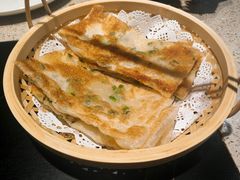 香葱飞饼-大丰收脆鱼(浦西万达店)