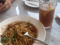 -必胜客(武汉欢乐谷店)