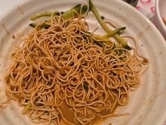 -肥肥虾庄·金牌油焖大虾(汉口城市广场店)