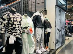 -NIKE上海青浦优选体验店